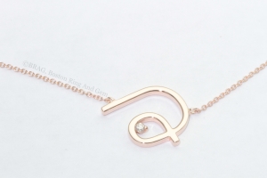 initial choker necklace pendant rose gold diamond