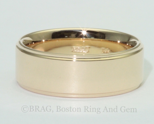 Men's Gold Traditional Wedding Band