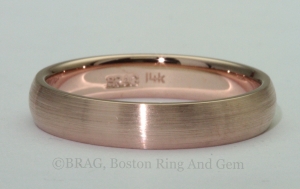 rose gold men's wedding ring