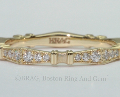 Art deco Geometric diamond and yellow gold wedding ring